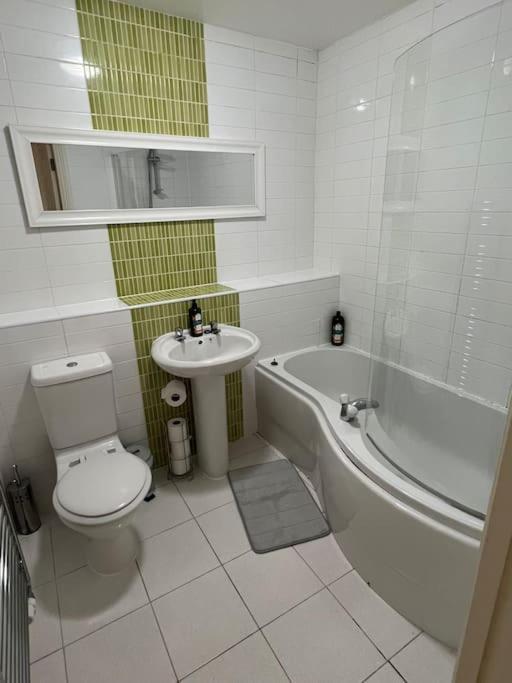 Modern 2 Bedroom Flat Near Glasgow City Centre 外观 照片